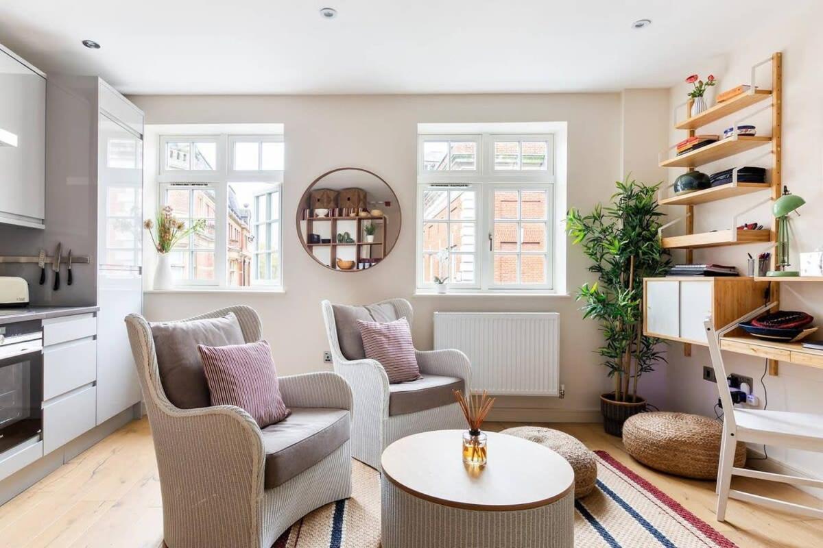 Large Luxury Studio In Heart Of Richmond Richmond  Εξωτερικό φωτογραφία